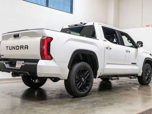 New 2026 Toyota Tundra Limited AWD/4WD image 9