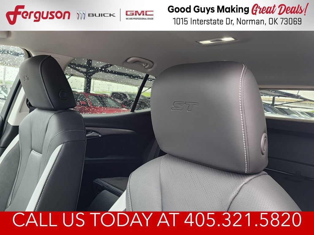 New 2026 Buick Envision Sport Touring AWD/4WD image 17