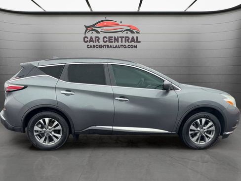 Used 2017 Nissan Murano SV image 6