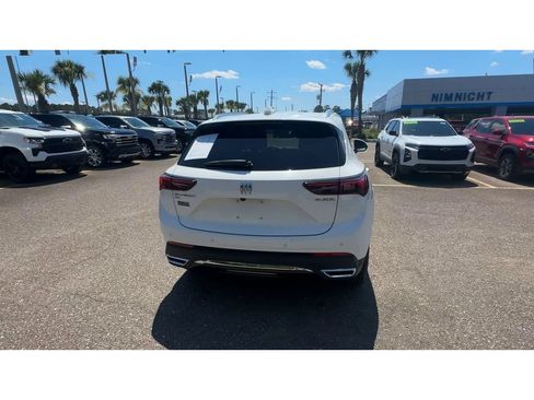 Used 2024 Buick Envision Preferred AWD/4WD image 3