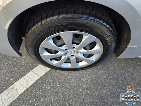 Used 2023 Toyota Corolla LE image 12