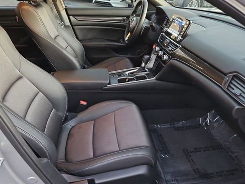 Used 2021 Honda Accord Sport image 19