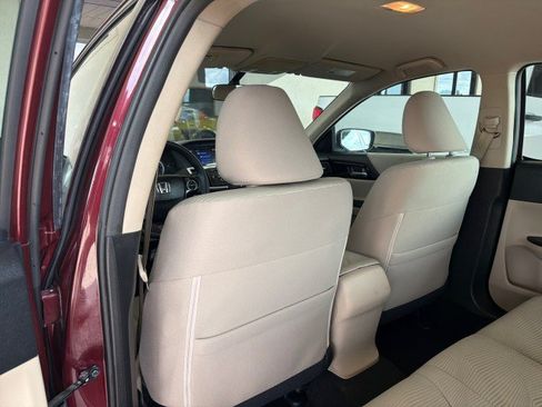 Used 2016 Honda Accord LX image 29