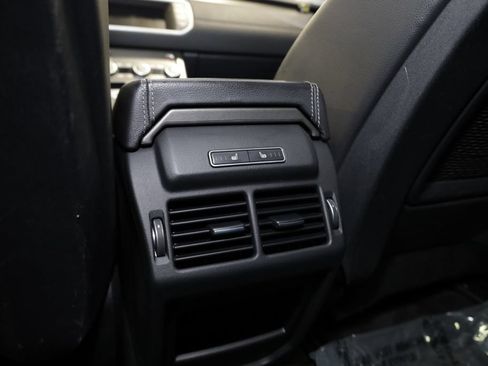 Used 2018 Land Rover Range Rover Evoque SE AWD/4WD image 22