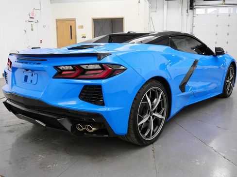 Used 2023 Chevrolet Corvette Stingray Premium Conv w/ Z51 Performance Package image 7