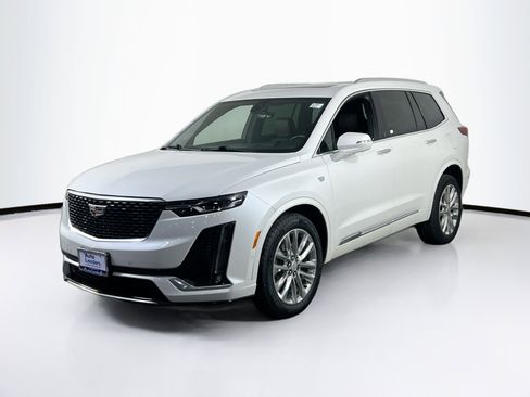 Used 2021 Cadillac XT6 Premium Luxury image 1