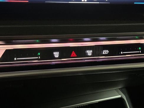 New 2026 BMW 740i image 24