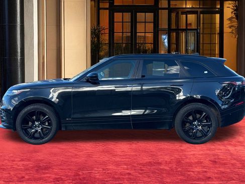 Used 2018 Land Rover Range Rover Velar R-Dynamic SE image 3