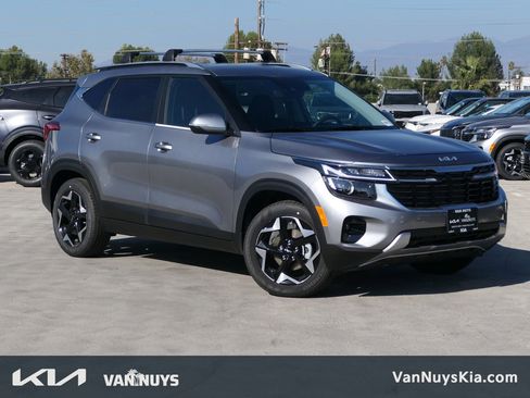 New 2026 Kia Seltos EX image 1