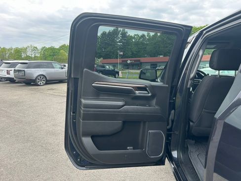 Used 2022 GMC Sierra 1500 Elevation AWD/4WD image 17
