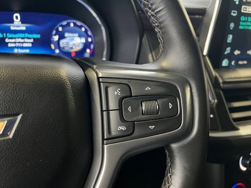 Used 2023 Chevrolet Suburban LT image 31