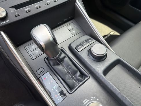 Used 2016 Lexus IS 200t w/ F Sport Package RWD image 9