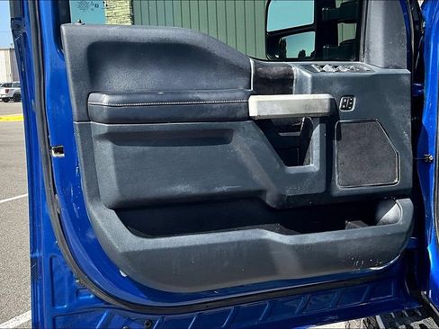 Used 2022 Ford F250 Lariat w/ Tremor Off-Road Package AWD/4WD image 17