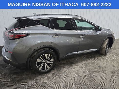 Used 2024 Nissan Murano SV AWD/4WD image 3