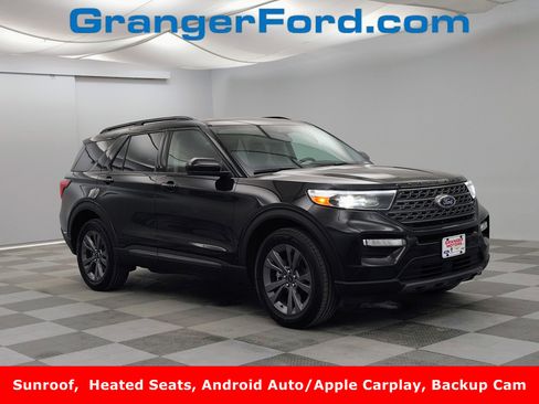 Used 2023 Ford Explorer XLT w/ Equipment Group 202A AWD/4WD image 1