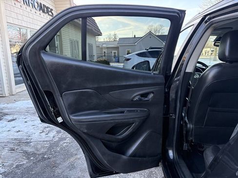 Used 2017 Buick Encore Preferred FWD image 31