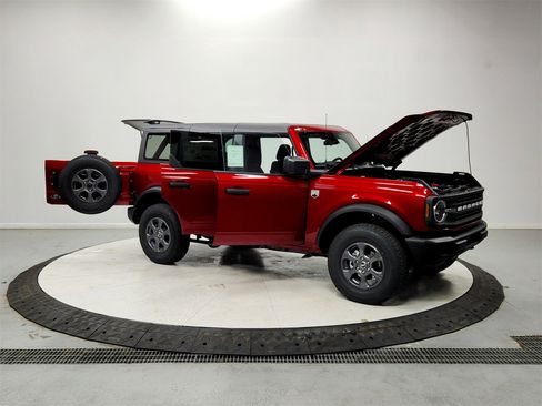 New 2025 Ford Bronco Big Bend image 9