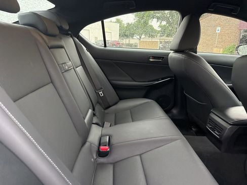 Used 2022 Lexus IS 300 w/ Accessory Package RWD image 10