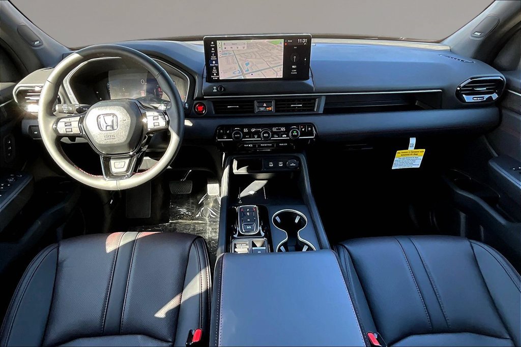 New 2026 Honda Pilot Black Edition image 5