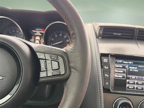Used 2015 Jaguar F-TYPE S RWD image 17