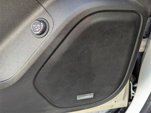 Used 2022 GMC Acadia AT4 w/ Technology Package image 43