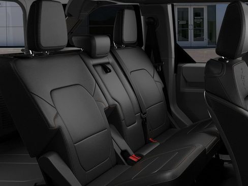 New 2026 Ford Bronco Badlands AWD/4WD image 11