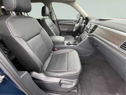 Used 2023 Volkswagen Atlas SE image 22