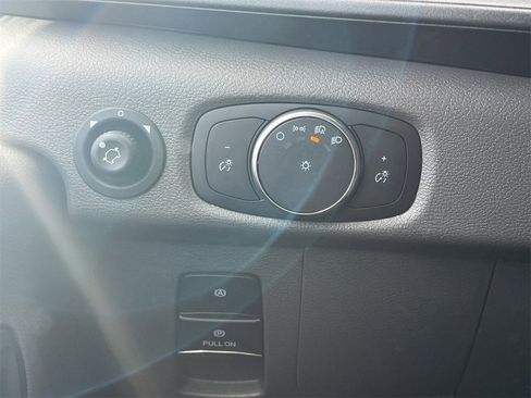 New 2026 Ford Transit 250 148 Medium Roof w/ Load Area Protection Package image 13