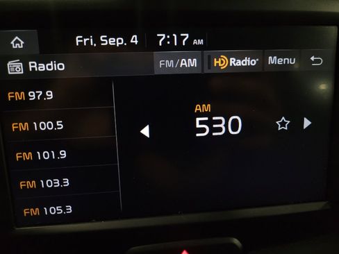 Used 2025 Kia Soul LX w/ LX Technology Package FWD image 25