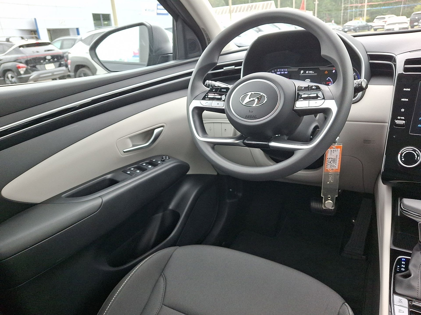 Certified 2024 Hyundai Tucson SE AWD/4WD image 15
