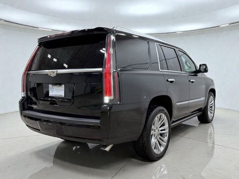 Used 2017 Cadillac Escalade Premium Luxury w/ LPO, Radiant Package image 8