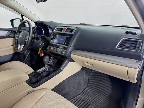 Used 2015 Subaru Outback 2.5i Premium w/ Protection Package #2 AWD/4WD image 30