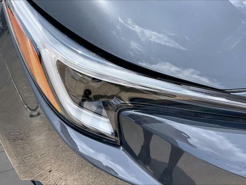 Used 2024 Toyota Corolla XLE FWD image 27