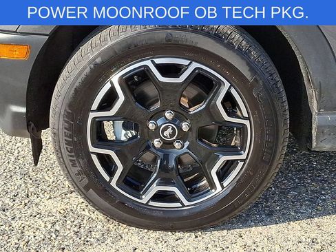 Used 2025 Ford Bronco Sport Outer Banks w/ Outer Banks Tech Package+ AWD/4WD image 8