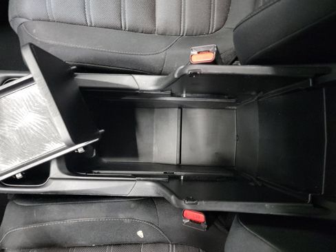 Used 2018 Honda CR-V LX image 28