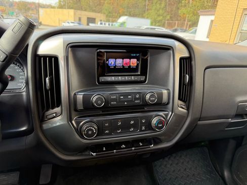 Used 2014 Chevrolet Silverado 1500 LT w/ LT Convenience Package image 10