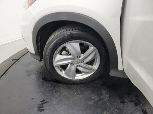 Used 2019 Honda HR-V EX-L image 30
