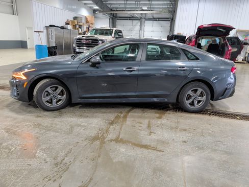 Used 2023 Kia K5 LXS FWD image 5