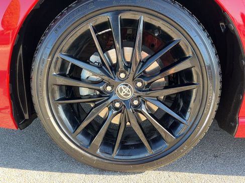 Used 2021 Toyota Camry XSE image 11