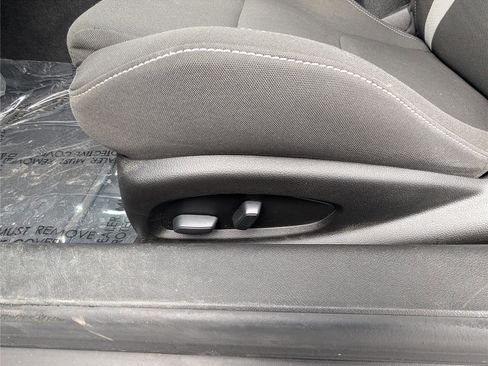 Used 2023 Chevrolet Camaro LT image 18