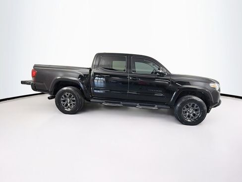 Used 2023 Toyota Tacoma SR5 w/ Technology Package AWD/4WD image 11