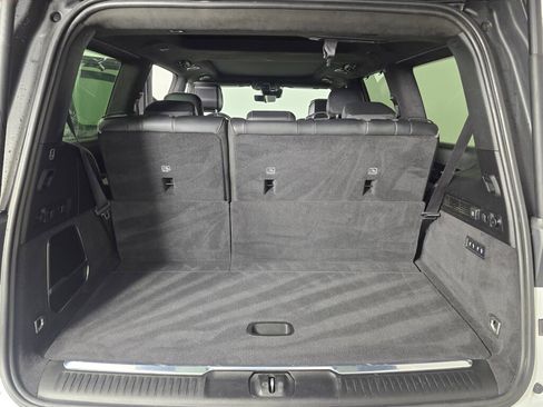 Used 2024 Jeep Grand Wagoneer Series II w/ Quick Order Packagew 28T image 17