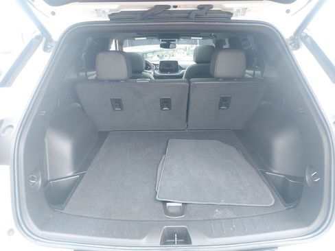 Used 2023 Chevrolet Blazer Premier FWD image 31