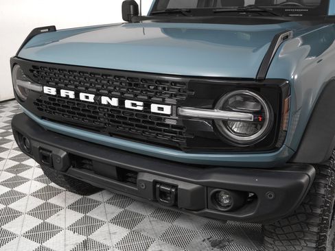 Used 2023 Ford Bronco Wildtrak AWD/4WD image 28