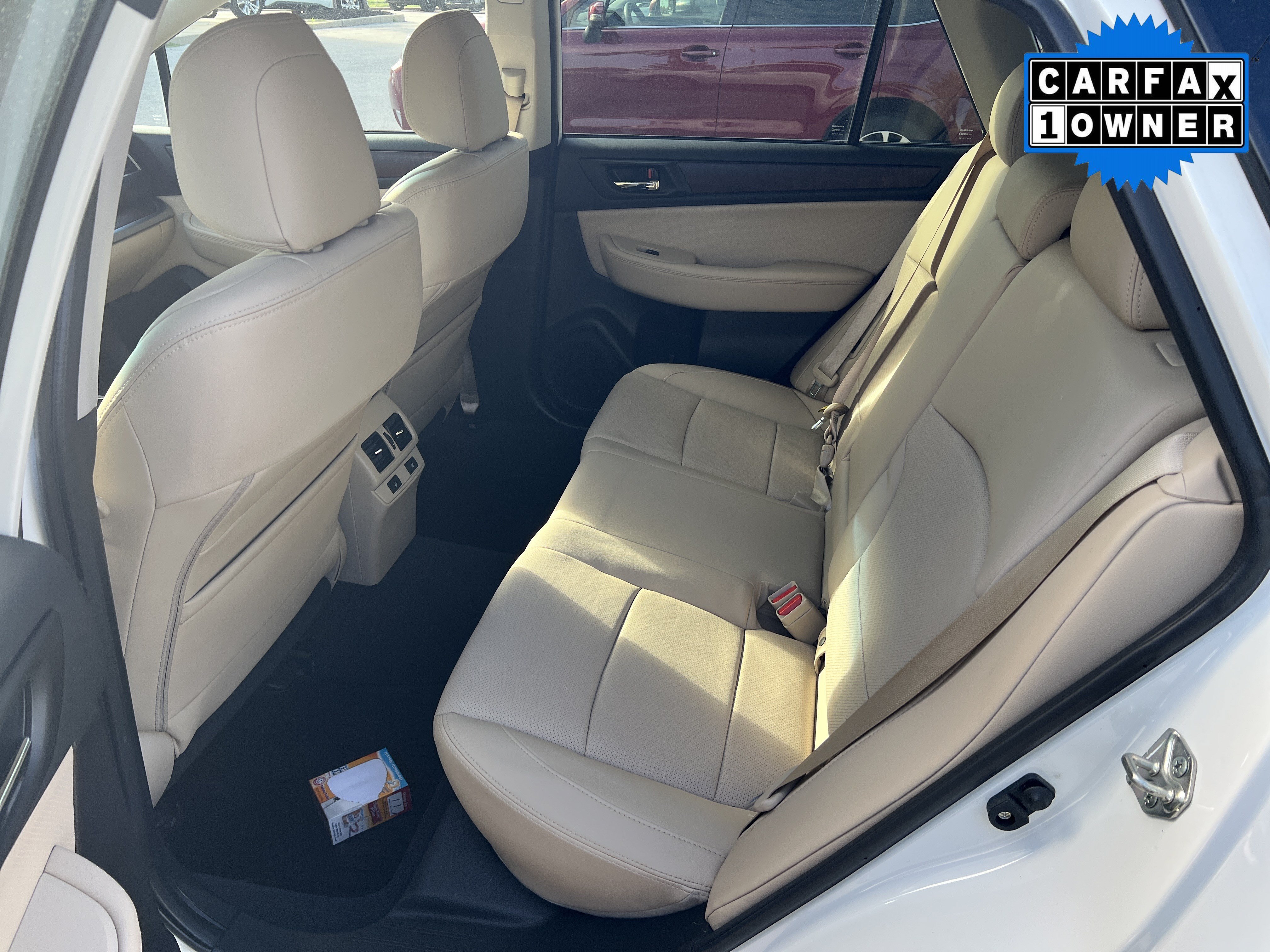 Used 2017 Subaru Outback 2.5i Limited AWD/4WD image 4
