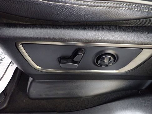 Used 2019 RAM 1500 Limited RWD image 22