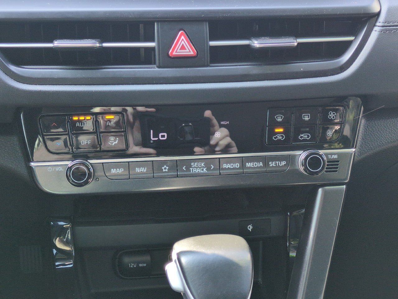 Certified 2024 Kia Seltos SX AWD/4WD image 21