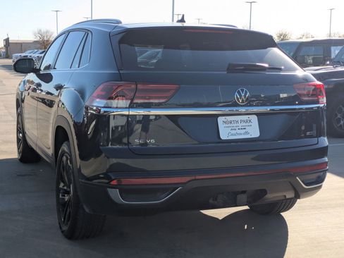 Used 2022 Volkswagen Atlas Cross Sport SE image 5