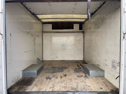 Used 2020 Chevrolet Express 3500 w/ Power Convenience Package image 11