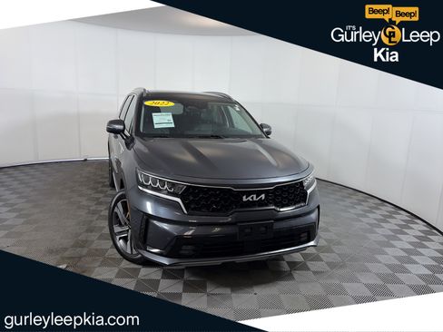 Certified 2022 Kia Sorento EX w/ Panoramic Sunroof Package image 1